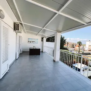  Apartment Modern In The Heart Of Kroatien